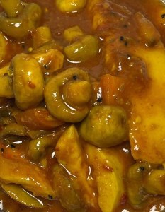 ترشی قارچ و انبه فله