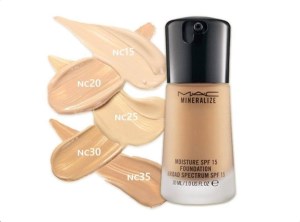 مک کرم پودر شیشه ای