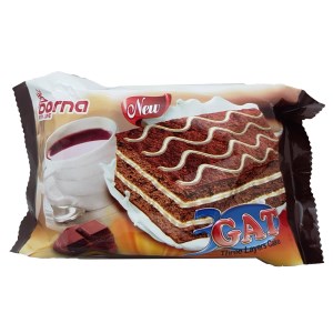 درنا کیک سه لایه کاکائویی با کرم وانیلی