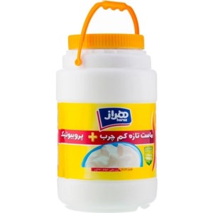 هراز ماست پروبیوتیک غنی شده با ویتامین دی 1800کم چرب گرم